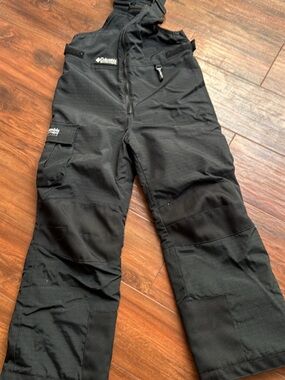 Columbia Kids' Black Insulated Snow Overalls size 8